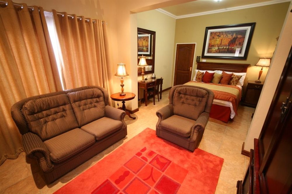 Le Cozmo Guesthouse Johannesburg Luaran gambar
