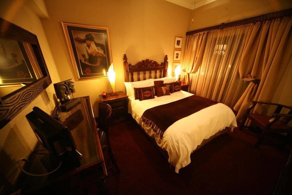 Le Cozmo Guesthouse Johannesburg Luaran gambar